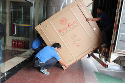 全椒钢琴贵重工艺品无忧运